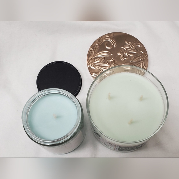 NIP White Barn/Bath and Body Works candle set - Picture 5 of 5